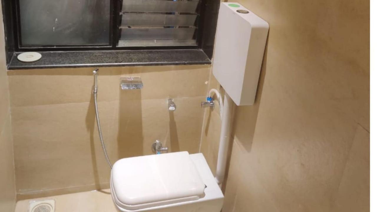 Hotel Fluorescent By Bizzgrow Hotels-viman Nagar
